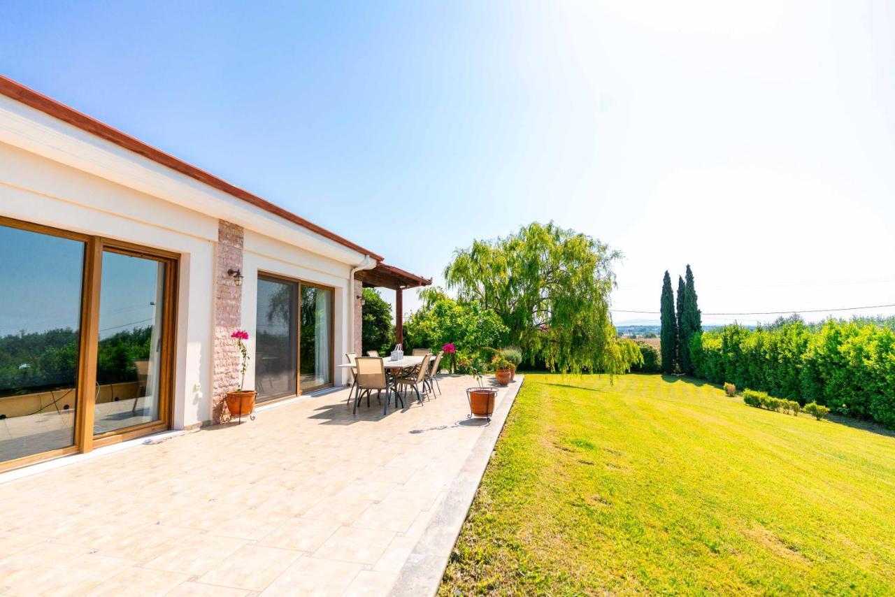Villa Bougainvillea Epanomí Eksteriør bilde