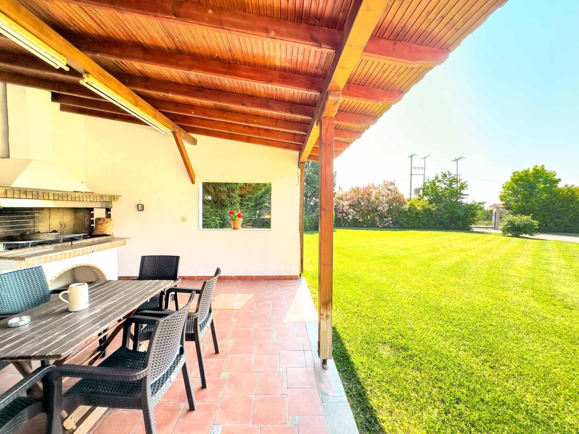 Villa Bougainvillea Epanomí Eksteriør bilde